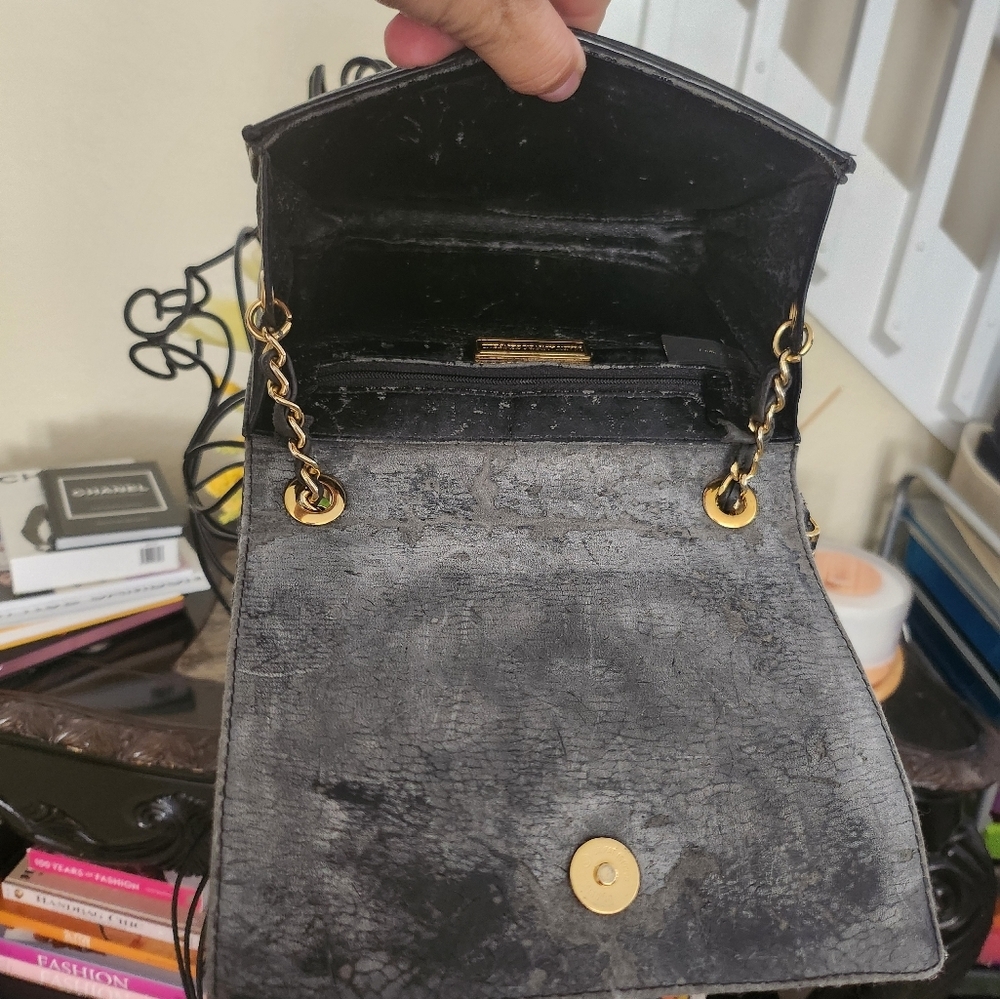MARY ANN ROSENFELD VINTAGE LEATHER SHOULDER BAG - Picture 4 of 6
